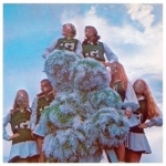133055_sleighbells_treats_sonybmg-2588.jpg