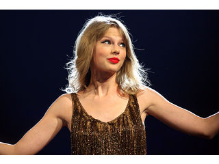 Taylor Swift dévoile son nouveau single "Red" - illustration 2